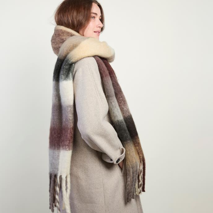 totes toasties® Ladies Chunky Brushed Scarf Burgundy Mix